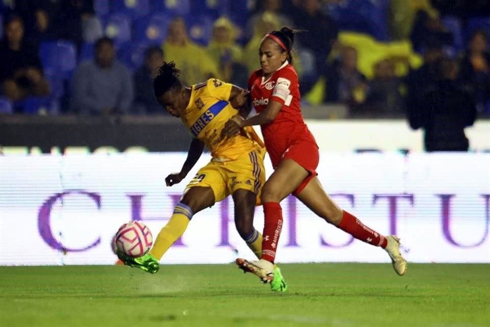 Tigres Femenil goleó 5-0 a Toluca y avanzó a las Semifinales del Apertura 2022 con un aplastante global de 9-0; su rival será Rayadas o América Femenil.