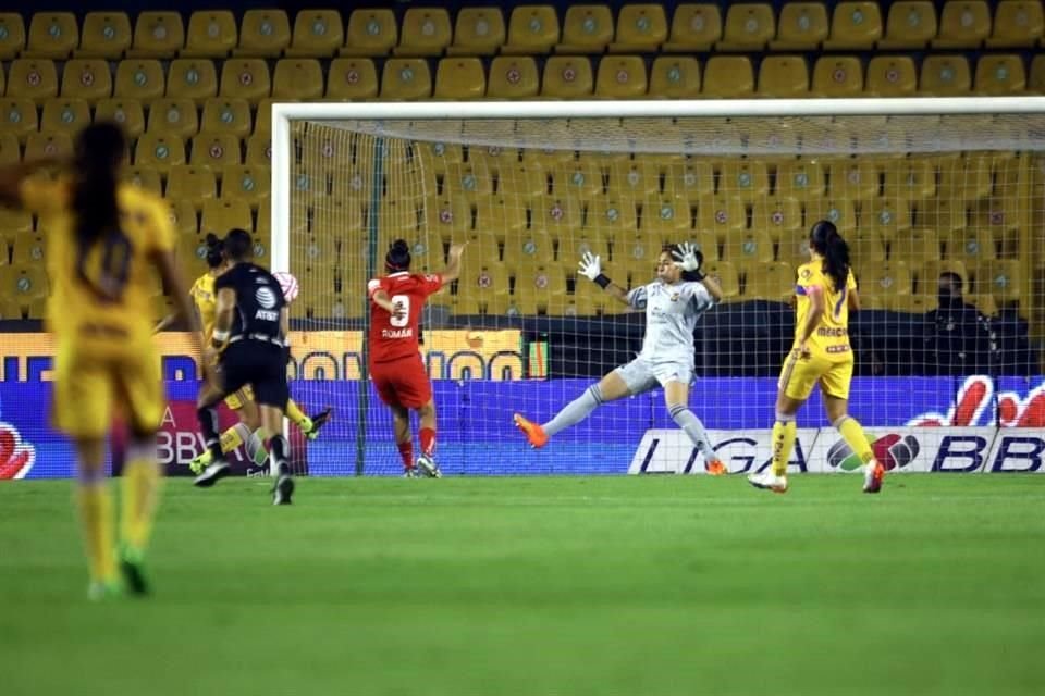 Tigres Femenil goleó 5-0 a Toluca y avanzó a las Semifinales del Apertura 2022 con un aplastante global de 9-0; su rival será Rayadas o América Femenil.