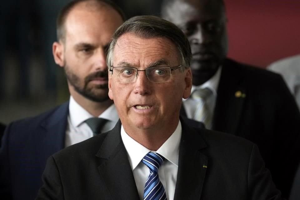 Jair Bolsonaro habla desde el Palacio presidencial este martes, dos días después de su derrota electoral.