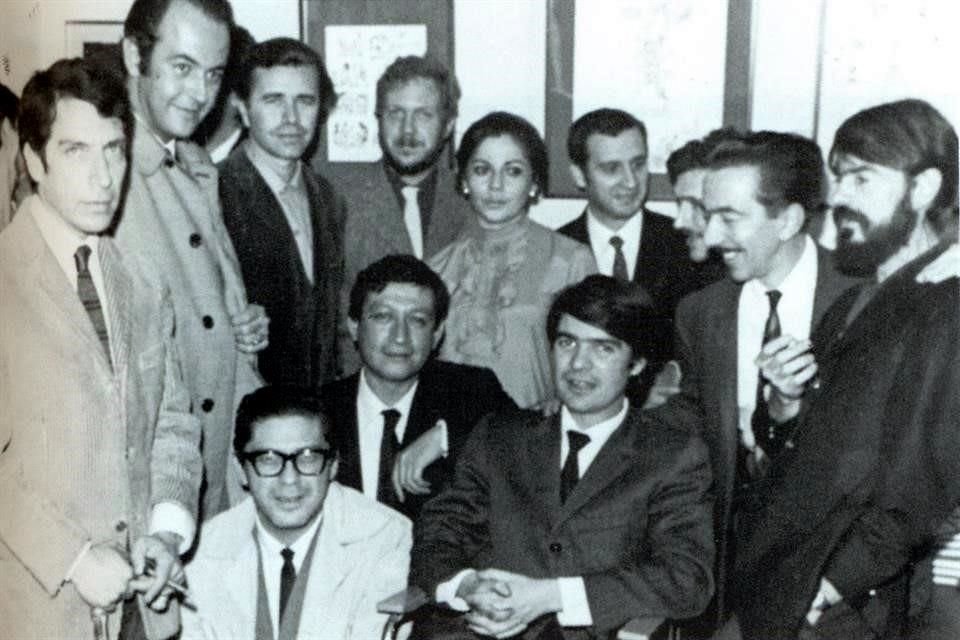 De izq. a der. Juan Soriano, Alberto Gironella, Manuel Felguérez, Roger Von Gunten, Lilia Carrillo y Vicente Rojo, colegas de la 'Generación de la apertura', como le llamaba el artista.