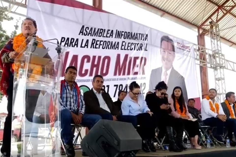 El legislador, quien aspira a la Gubernatura de Puebla, realiza desde hace varias semanas asambleas distritales.