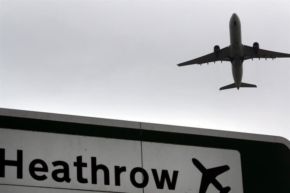 Heathrow es el principal aeropuerto de Inglaterra.