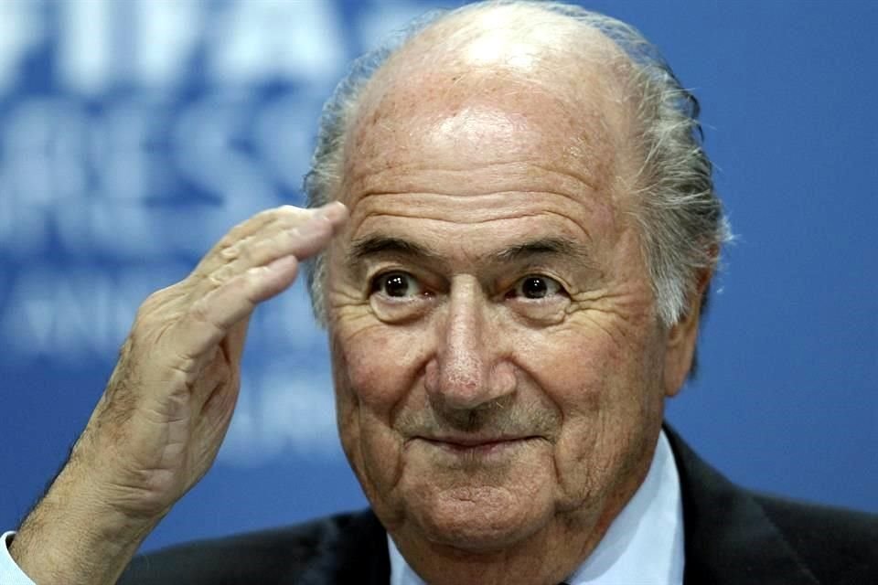 El ex presidente de FIFA, Sepp Blatter, dijo que elegir a Qatar como sede del Mundial 2022 fue un error.