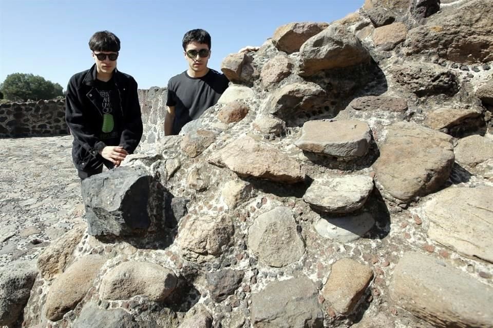 Los argentinos no dejaron de posar en todos los rincones de Teotihuacán.