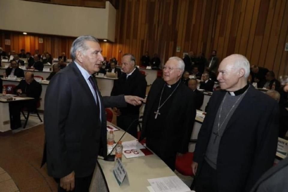 El encuentro se llevó a cabo en el marco de la 113 Asamblea del Episcopado Mexicano en la que participan Cardenales, Cardenales eméritos y Obispos.