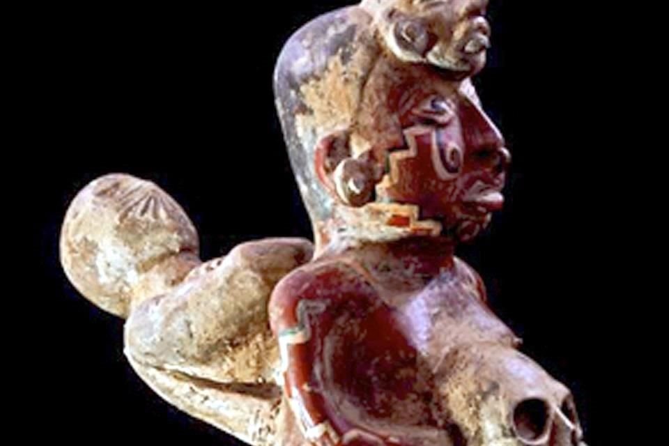 Detalle de una de las cerámicas del artista juchiteco que visitarán el Gran Museo del Mundo Maya en Mérida, Yucatán.