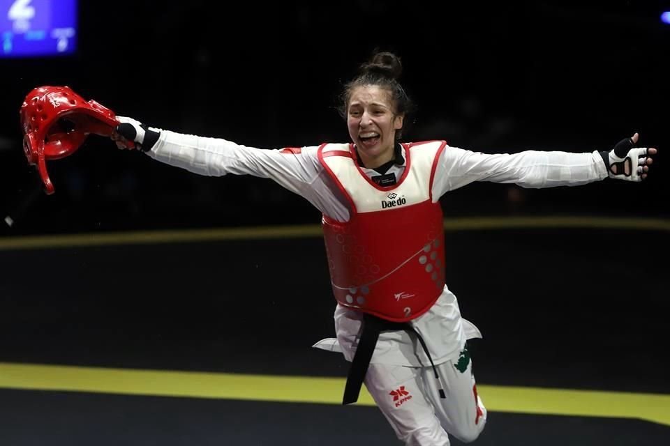 Daniela Souza ganó medalla de oro en la categoría de -49kg del Campeonato Mundial de Taekwondo Guadalajara 2022, al vencer a la china Qing Guo.