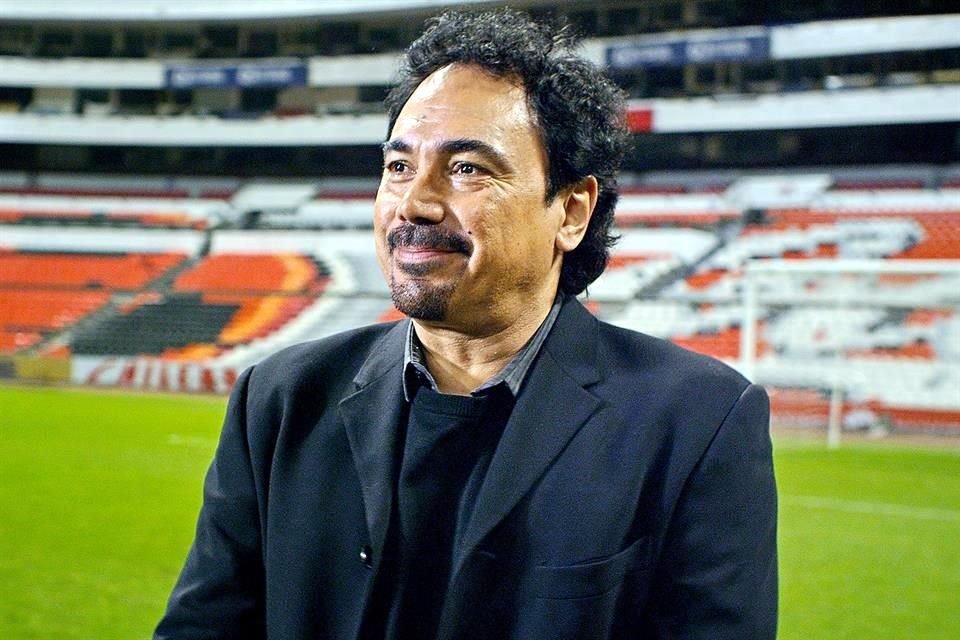 El documental 'Hugo Sánchez: El Gol y la Gloria' describe la senda triunfal del futbolista, así como sus peores días.