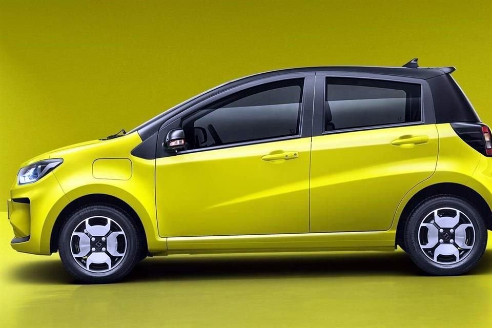 El rango de autonomía es de poco más de 300 kilómetros.