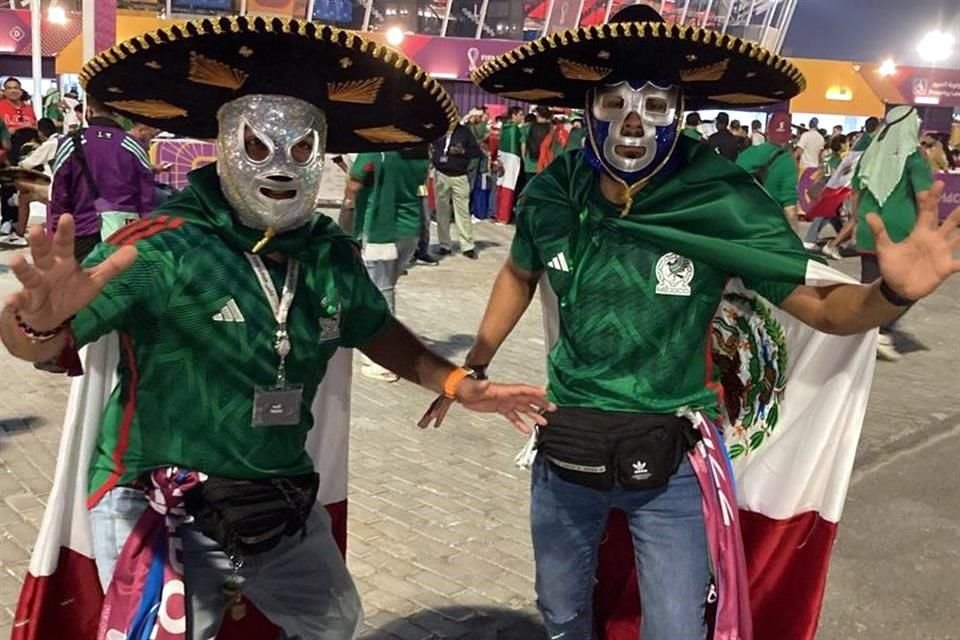 Los aficionados mexicanos sí han podido utilizar máscaras en los estadios del Mundial Qatar 2022.