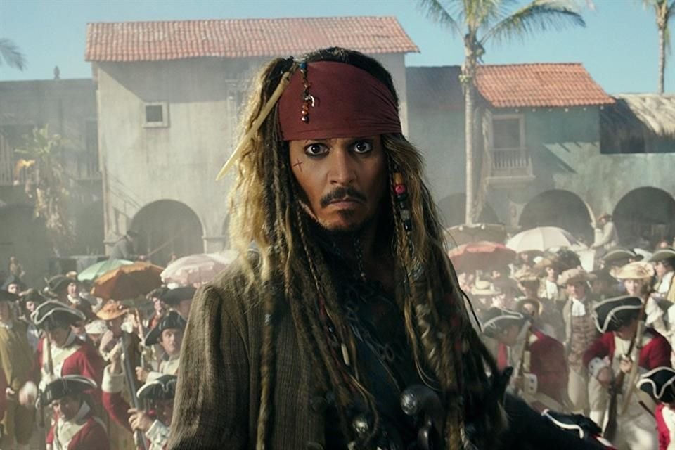 Johnny Depp regresa como Jack Sparrow en 'Piratas del Caribe 6