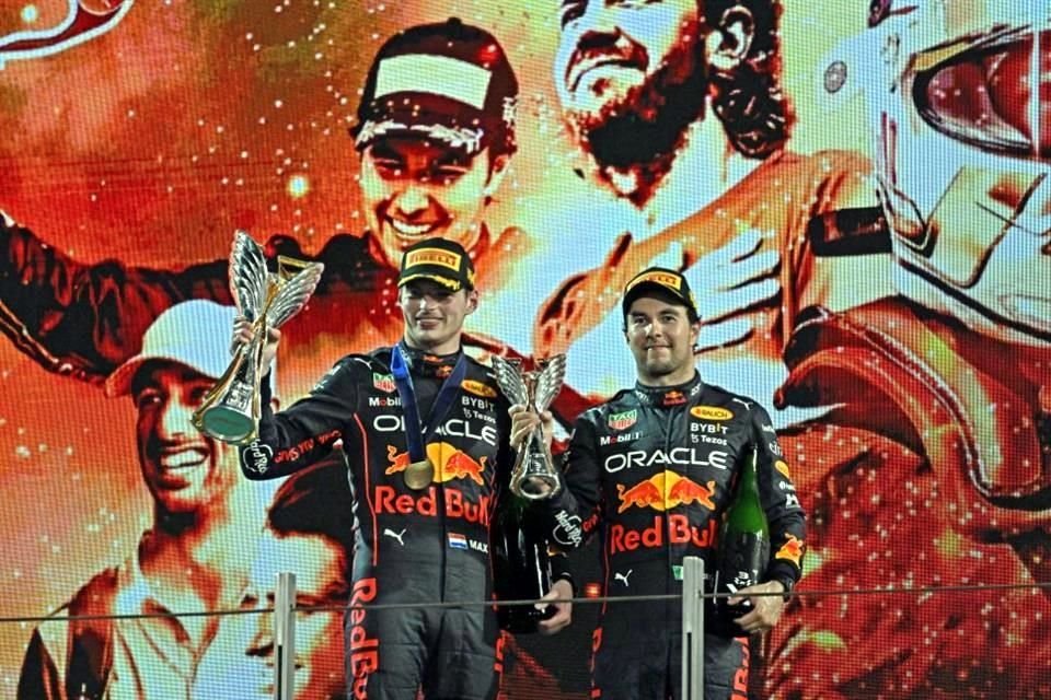 Checo dice que Verstappen ganó bien el título de 2021.