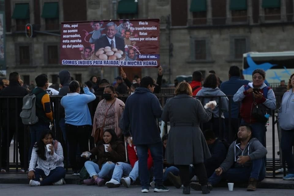 Simpatizantes de AMLO en la Plancha del Zócalo de la Ciudad de México.