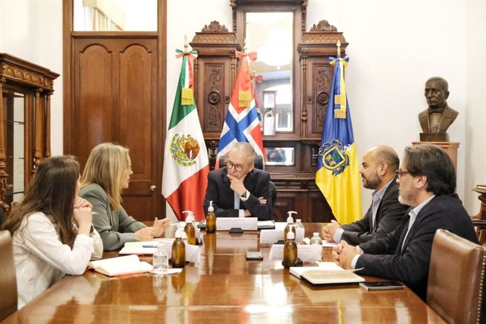 La firma del convenio de colaboración se realizó este lunes con el Secretario General de Gobierno.