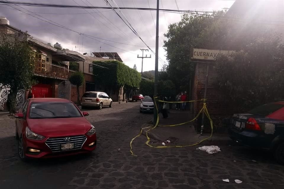 Tras un ataque directo, un hombre fue asesinado a balazos en calles de la Colonia San Pedro Mártir, en la Alcaldía Tlalpan.