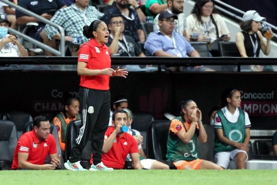 Pese a que se jugó en Monterrey, el conjunto tricolor comandado por Mónica Vergara fracasó en el Campeonato Concacaf W.