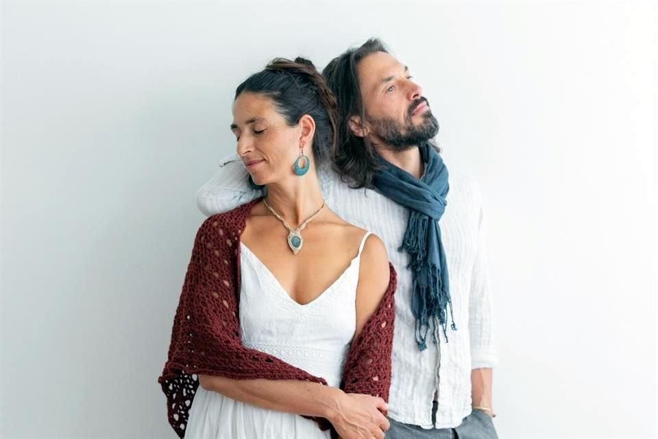 Como parte de su gira 'Dejemos al menos cantos', Mirabai Ceiba se presentará en concierto este sábado en el Auditorio BB (Tlaxcala 160, Condesa), a las 18:00 horas.