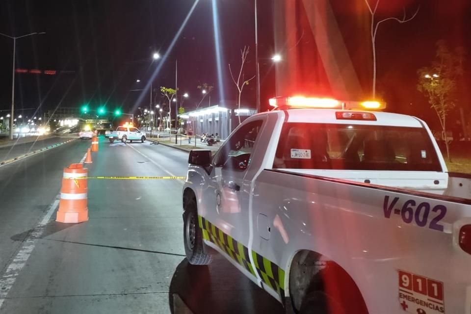 El accidente ocurrió a la altura de la Avenida Tabachines, en esta Colonia, en Zapopan.