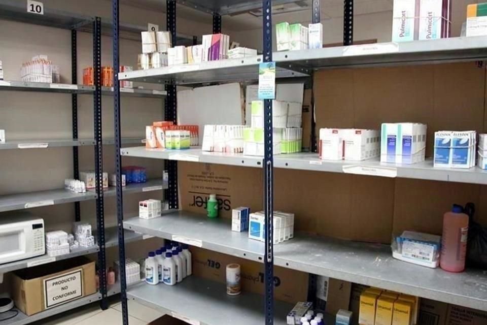 Presupuesto de Ssa ha disminuido desde hace 5 años, lo que explicaría problemáticas como megadeuda que arrastra Insabi con farmacéuticas.