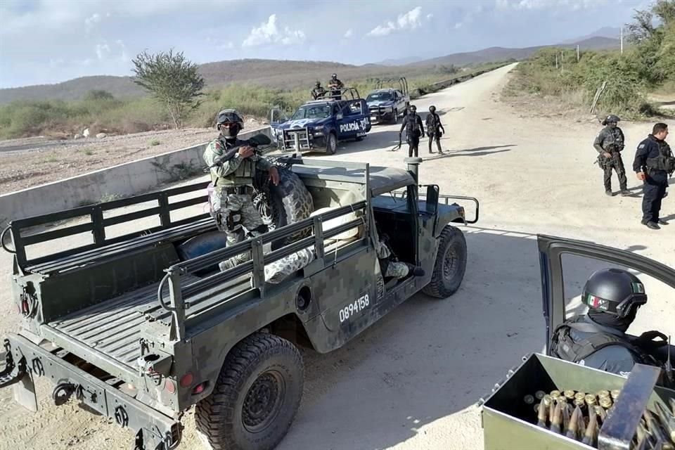 Joel Ernesto Soto, jefe de la Policía Estatal Preventiva en Sinaloa, fue asesinado en la carretera Culiacán-Los Mochis.