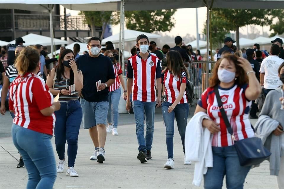 Los aficionados tapatíos compraron todos los boletos disponibles para la Final de ida.