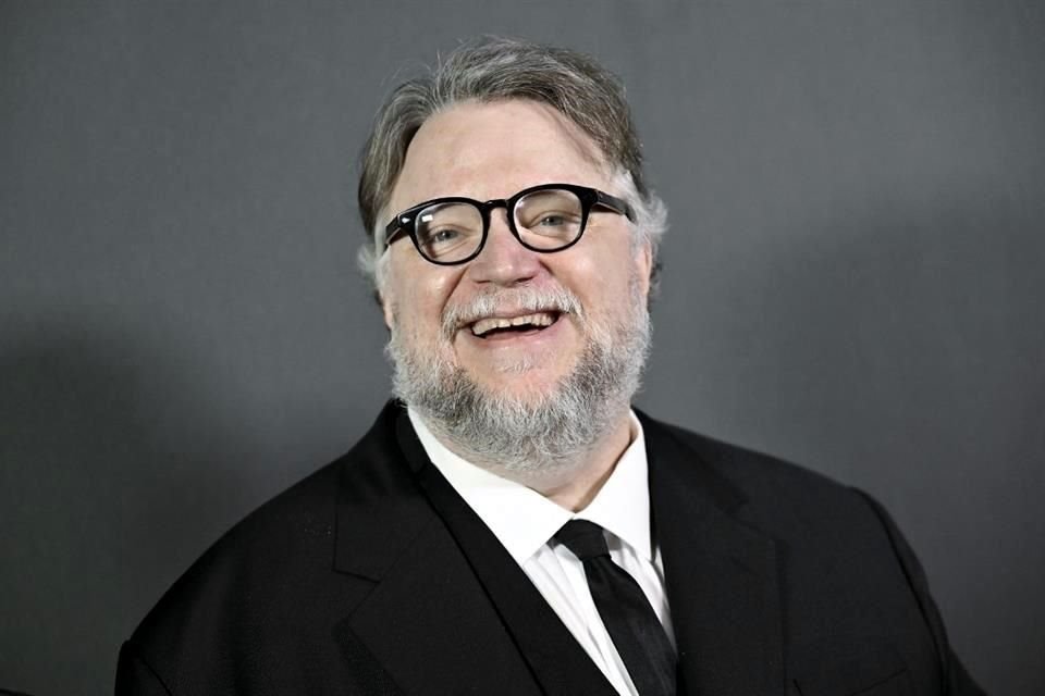 El director Guillermo del Toro recibió un homenaje en el MoMa en la Gala Benéfica Cinematográfica 2022.