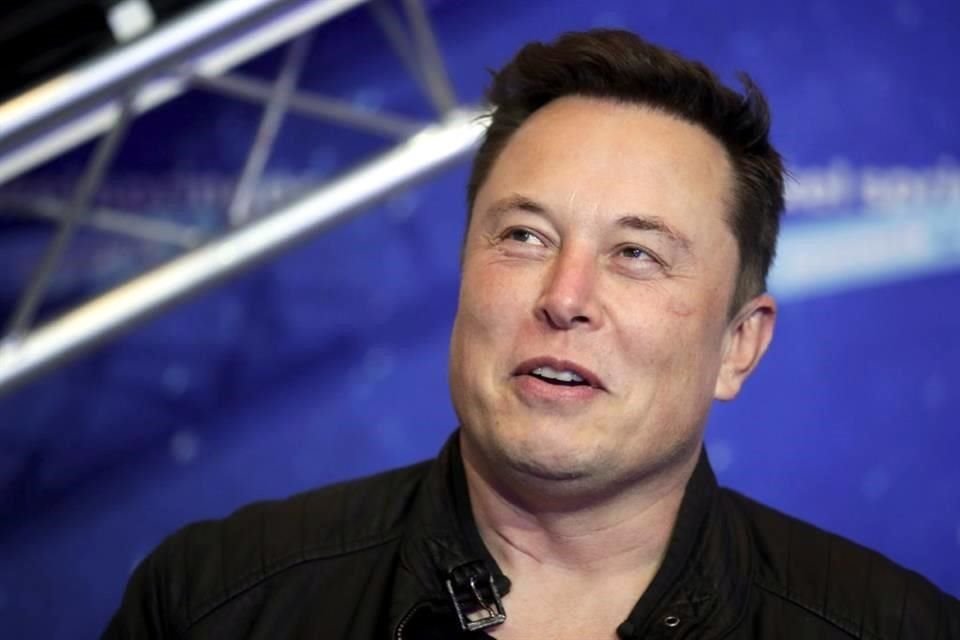 Elon Musk, dueño de Twitter, acusó seguimiento en tiempo real a su ubicación.