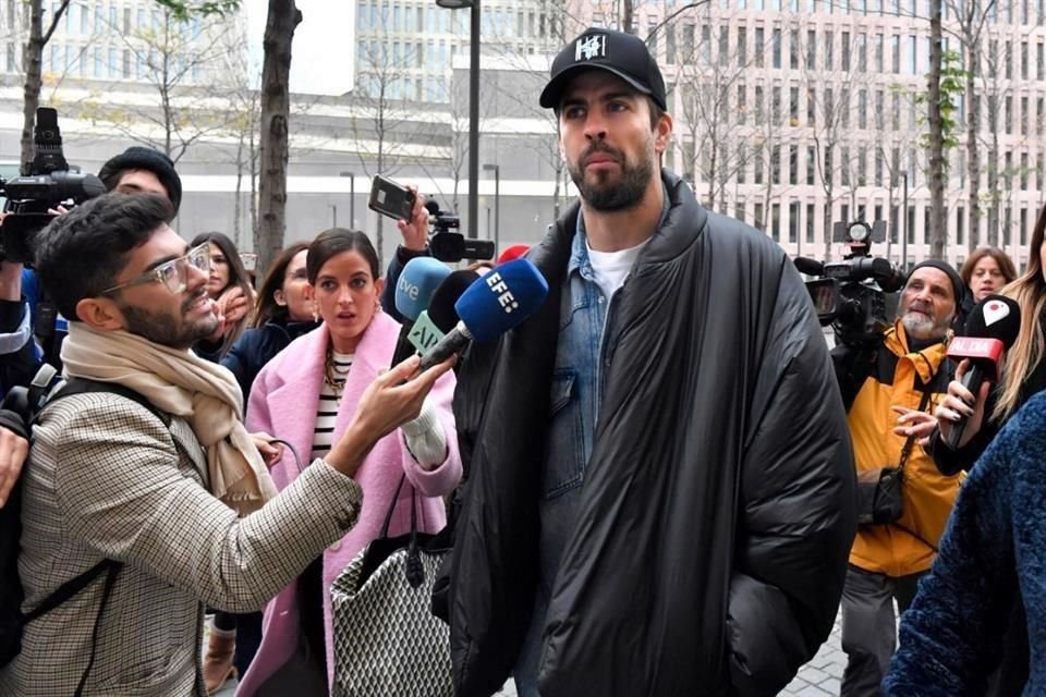 El inicio del noviazgo de Gerard Piqué (en foto) y Clara Chía sigue siendo un misterio; hay rumores de que comenzó antes de su separación con Shakira.