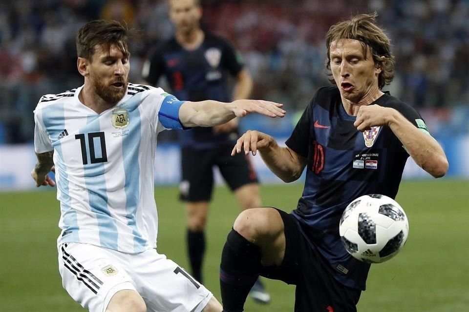 En el Mundial de Rusia 2018, la Croacia de Modric le ganó 3-0 a la Argentina de Messi en Fase de Grupos.