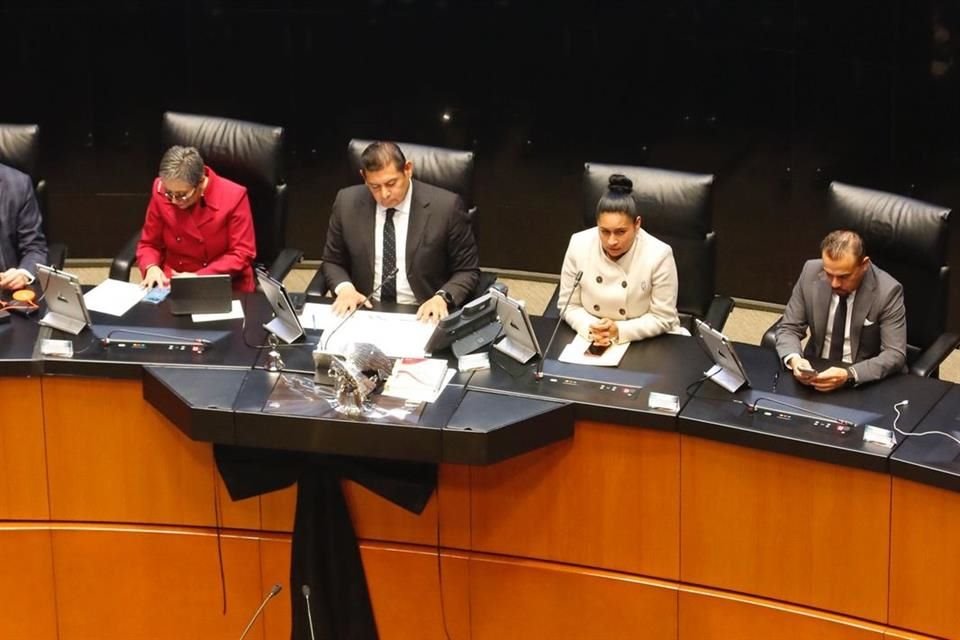 Reserva que revive blindaje que diputados dieron a PT y PVEM para conservar registro fue presentada en Senado, presumiblemente por el Verde.