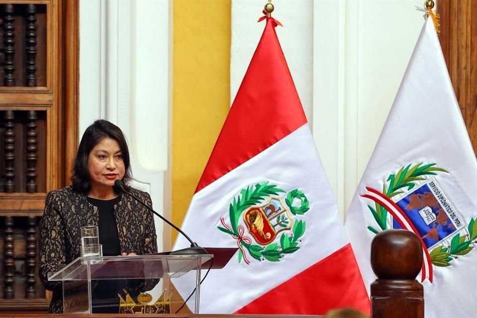 La Canciller de Perú dijo que serán llamados en consulta a los Embajadores de México, Bolivia, Argentina y Colombia.