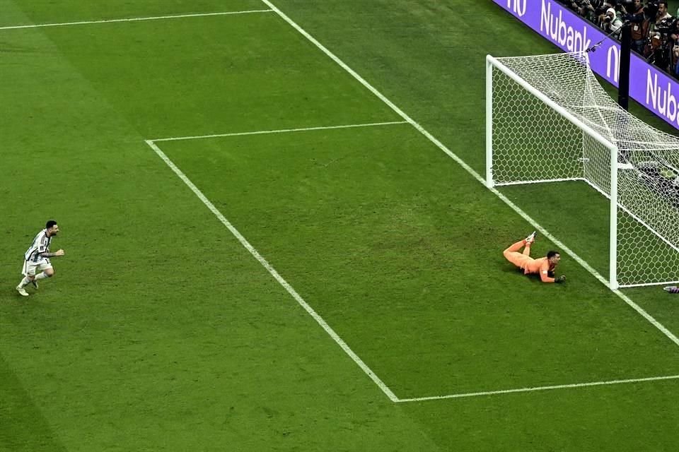 Messi anotó de penal ante Croacia.