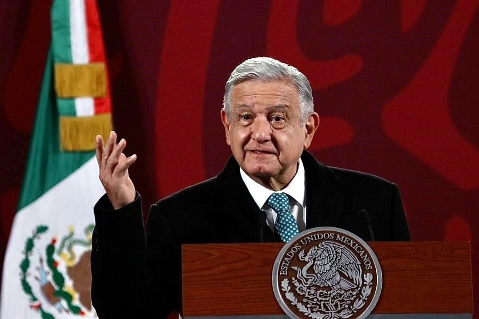 El Presidente López Obrador expresó su solidaridad con el periodista Ciro Gómez Leyva... y luego arremetió en su contra.