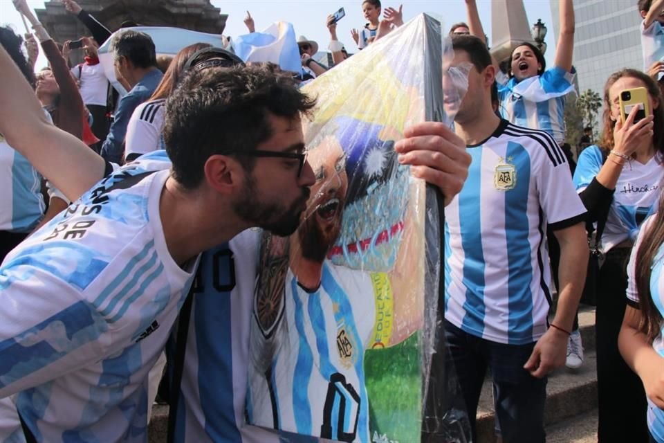 Todo el amor para Messi.