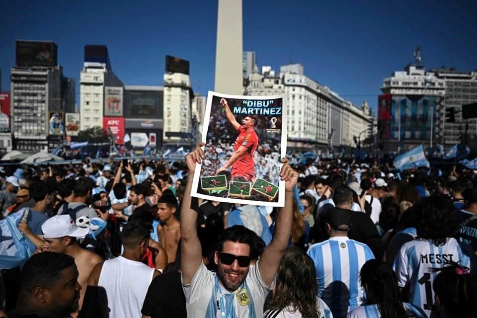 Los argentinos inundaron las calles de Buenos Aires para celebrar el ttulo en Qatar 2022.