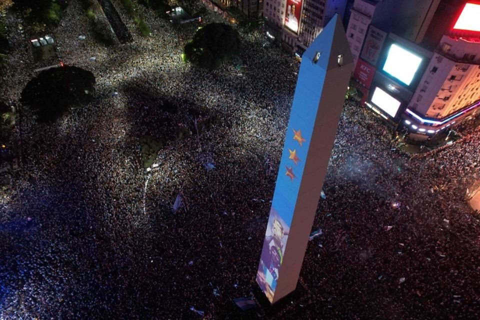 El Obelisco de Buenos Aires estuvo en el centro de los festejos por el título de la Albiceleste.