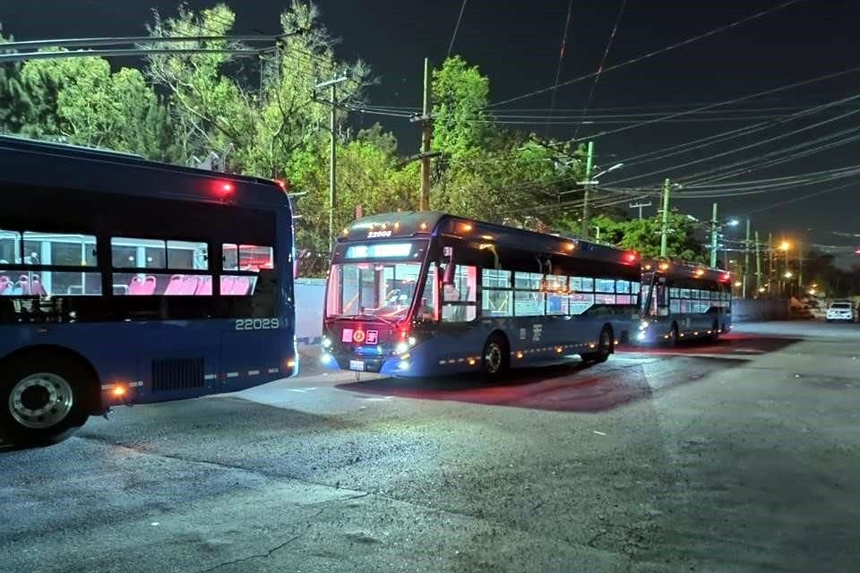 Usuarios de la Alcaldía Gustavo A. Madero tendrán 100 nuevos trolebuses en líneas del STE que recorren principalmente en esta demarcación.