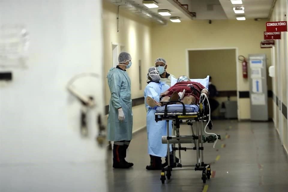 En marzo, Brasil reportó 66 mil 573 muertes por Covid, peor mes de pandemia, que superó cifra más alta anterior de 32 mil 881 decesos.