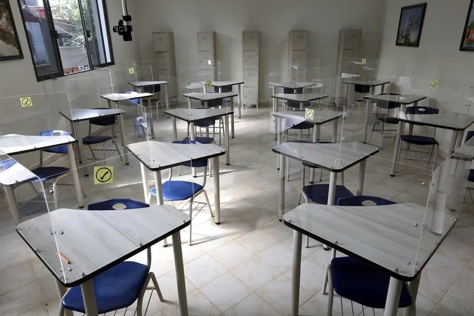 A partir del 7 de junio, los estudiantes en CDMX podrán regresar a las aulas, pero con limitaciones.