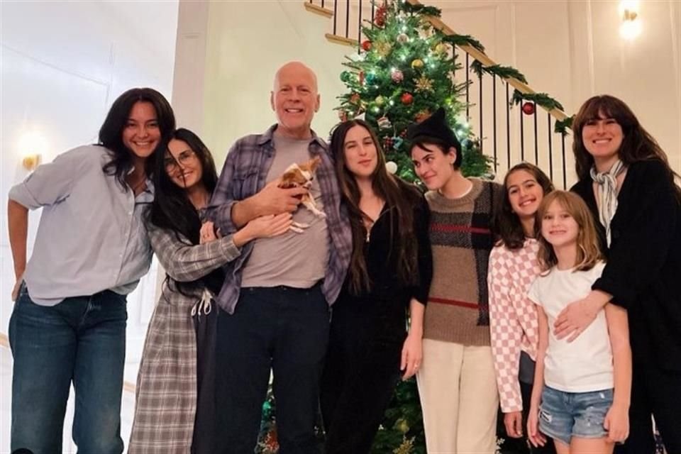 La hija mayor de Bruce Willis y Demi Moore anunció que está embarazada, por lo que convertirá a la ex pareja en abuelos.
