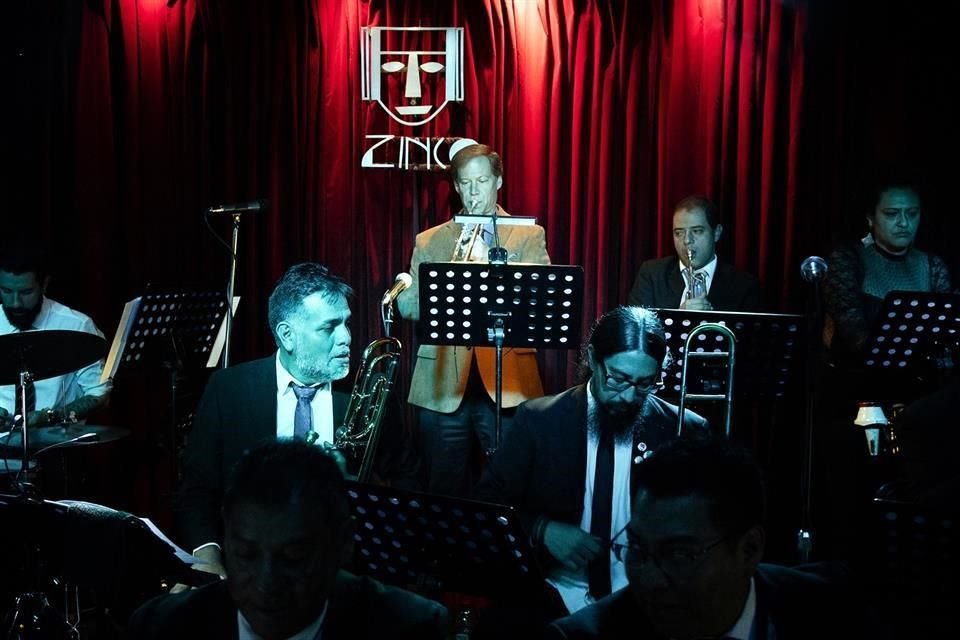 La Joe D'Etienne Big Band rendirá un tributo a los clásicos para bajar el telón del 2022.