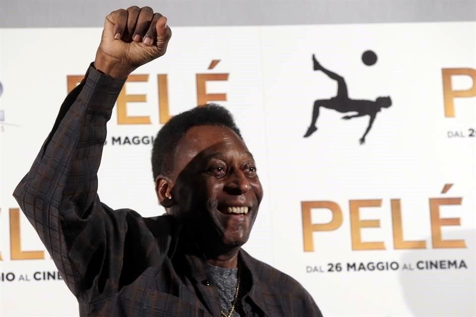 Finalmente Pelé perdió la batalla contra el cáncer.