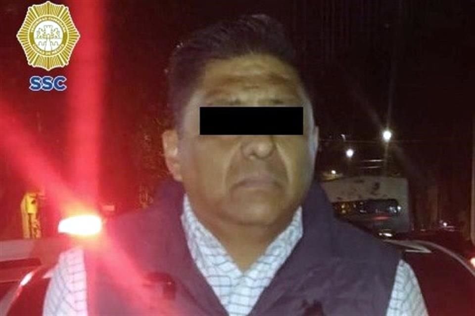 Un empleado del restaurante La Polar, en Colonia San Rafael fue detenido por golpear hasta la muerte a un cliente la noche de este domingo.