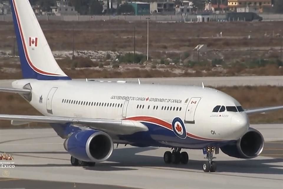 El avión en el que aterrizó Justin Trudeau.