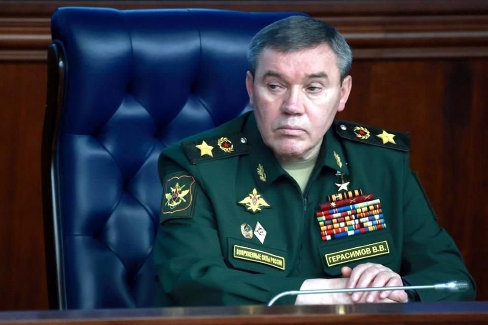 Rusia reemplazó nuevamente a su comandante militar en Ucrania, poniendo al jefe del ejército Valery Gerasimov a cargo de sus fuerzas en el conflicto.