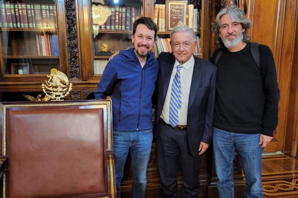 El Presidente Andrés Manuel López Obrador recibió en su despacho de Palacio Nacional al ex vicepresidente de España, Pablo Iglesias.