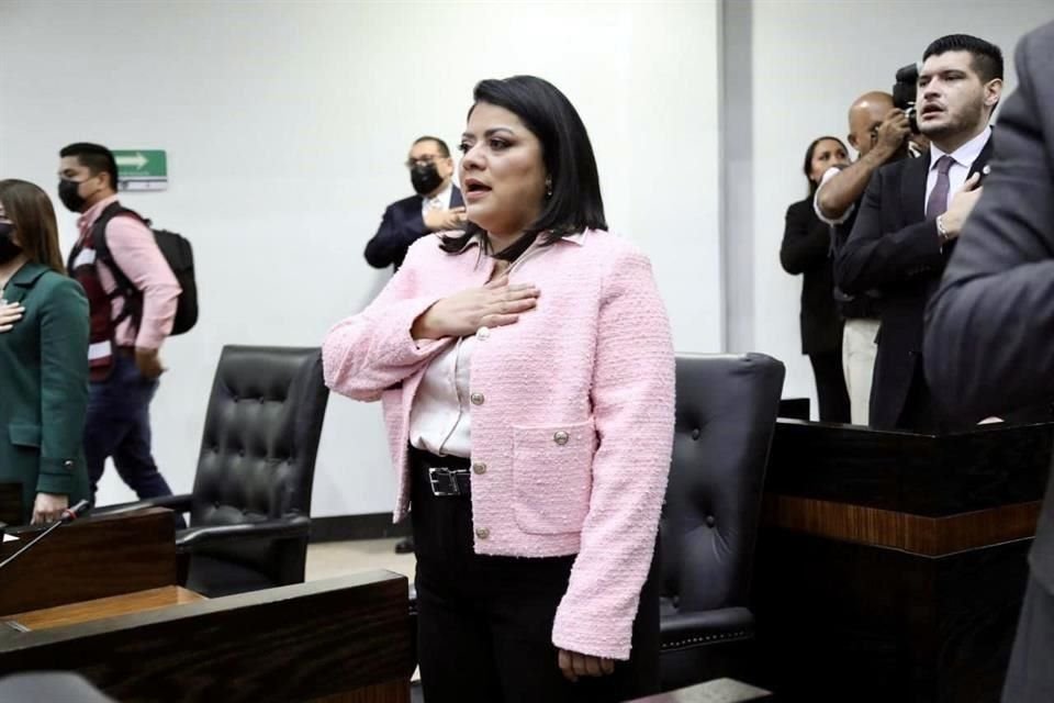 Úrsula Patricia Salazar Mojica, sobrina de AMLO y coordinadora de Morena en el Congreso de Tamaulipas, asumió la presidencia de la Jucopo.