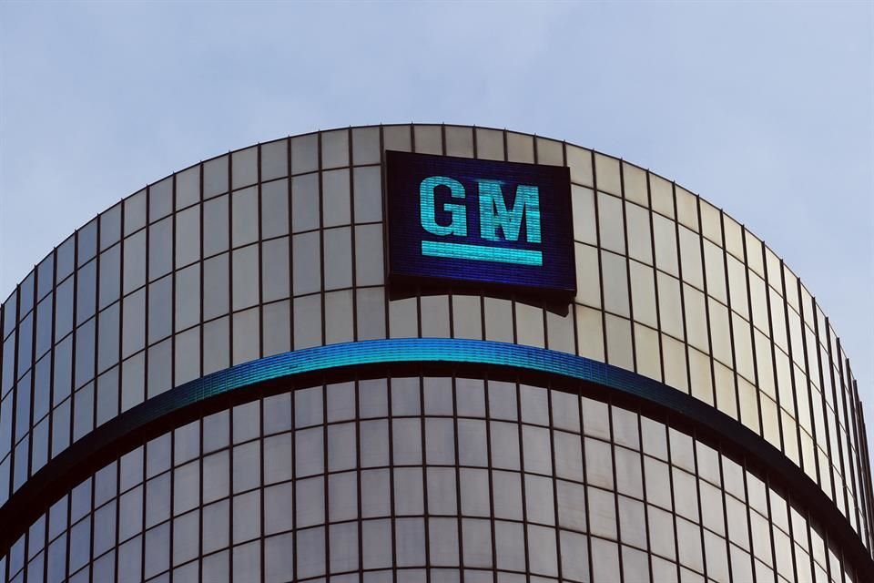 General Motors dijo que no prevé que los trabajadores regresen hasta que termine la huelga.