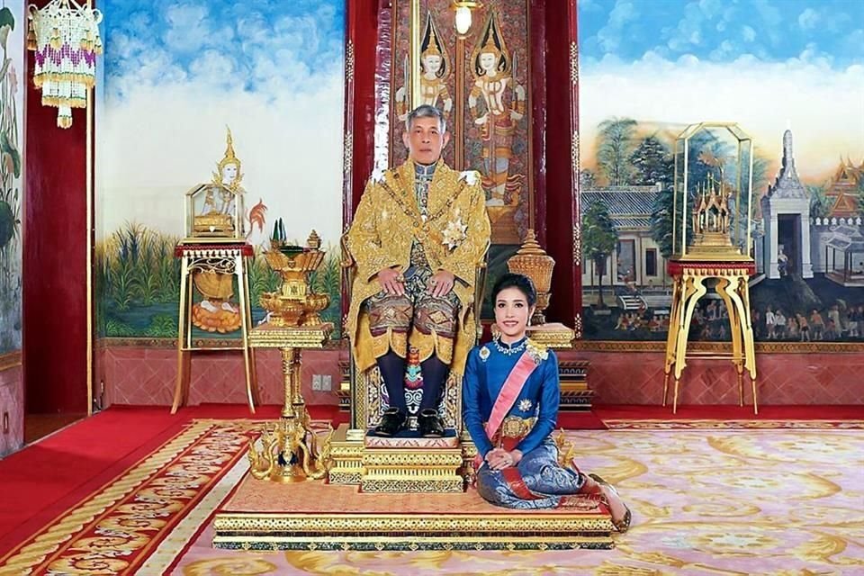 Maha Vajiralongkorn de Tailandia no es un gobernante convencional, al menos según los estándares contemporáneos.