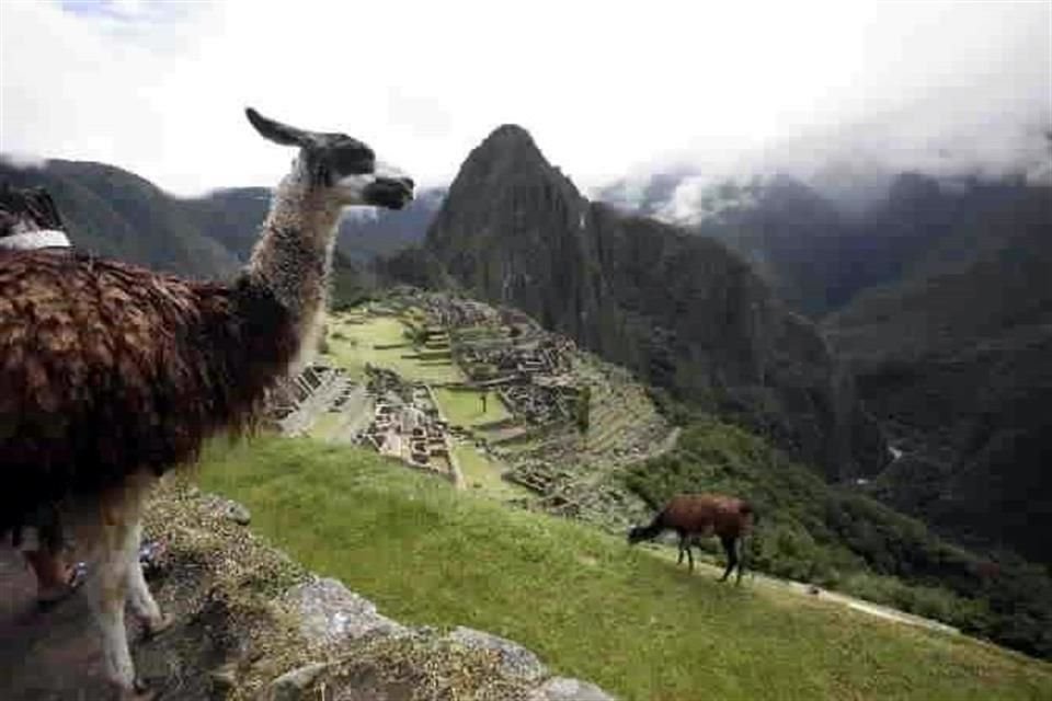 La ciudadela inca Machu Picchu es considerada una joya turística del país.